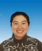 岳琳：河南省學(xué)科帶頭人，高級(jí)教師，體育學(xué)科