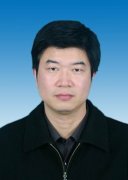 包留興，兩次獲得省級(jí)賽科一等獎(jiǎng)，一級(jí)教師，