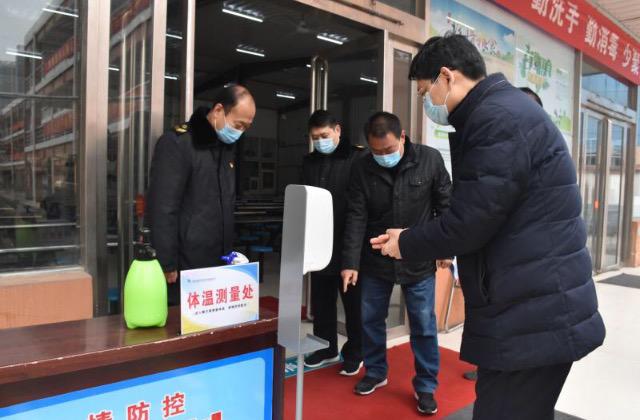 市教育局對南陽一中、南陽五中高三開學準備工作開展檢查驗收