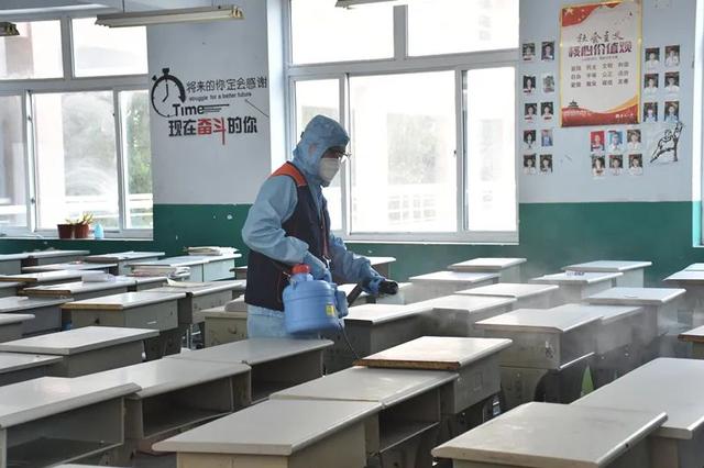 現(xiàn)場：南陽一中返校復(fù)學(xué)首日全流程：貼心、放心